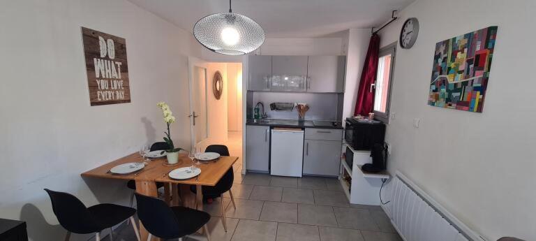 Apartment Cosy Rez Jardin 1 Parking Wifi